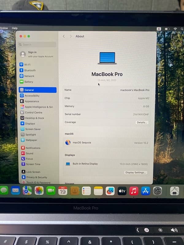 Macbook pro M2 chip touch bar 11