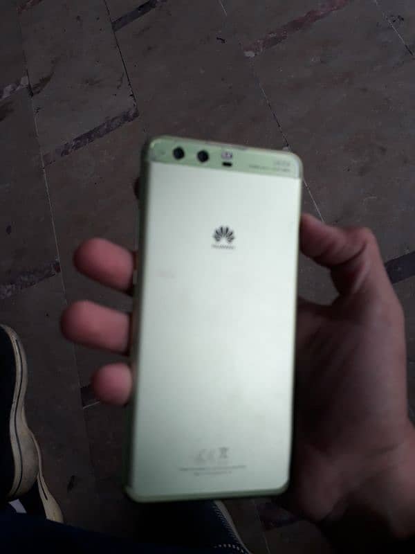 Huawei p10 plus  4/64 0