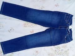 Elegant Blue Denim women's jeans– Where Comfort Meets Style