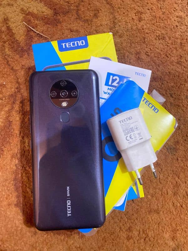 Tecno Spark 6 4/64 WITH ORIGINAL BOX CHARGER 0