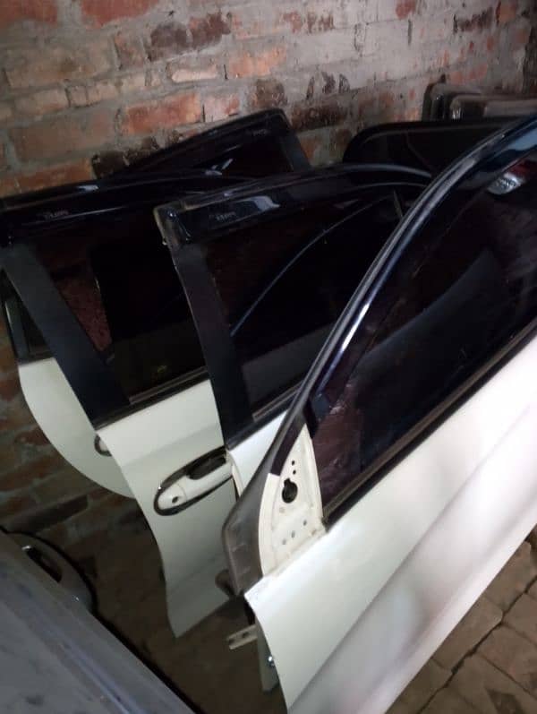 Toyota Yaris and Toyota Corolla All Body Parts Available 11