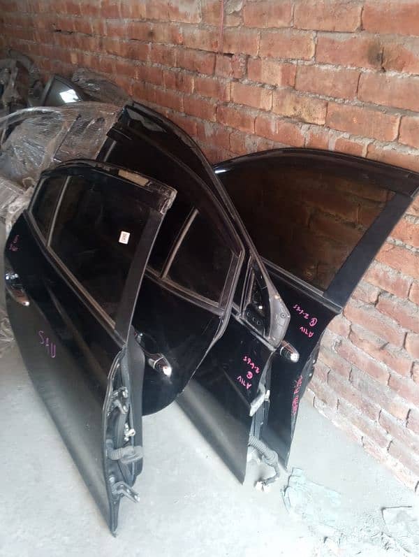 Toyota Yaris and Toyota Corolla All Body Parts Available 14