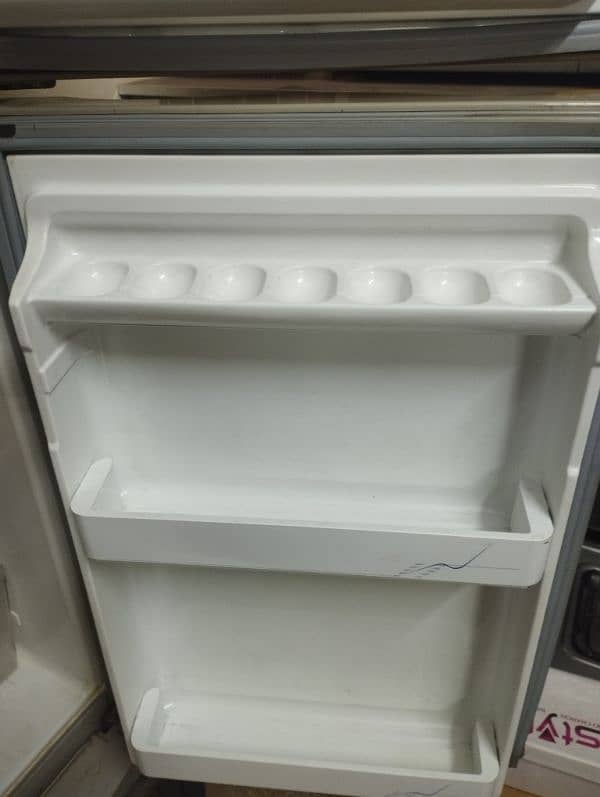 Dawlance Refrigerator 9122 2