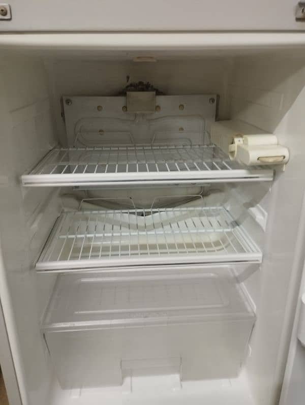 Dawlance Refrigerator 9122 6