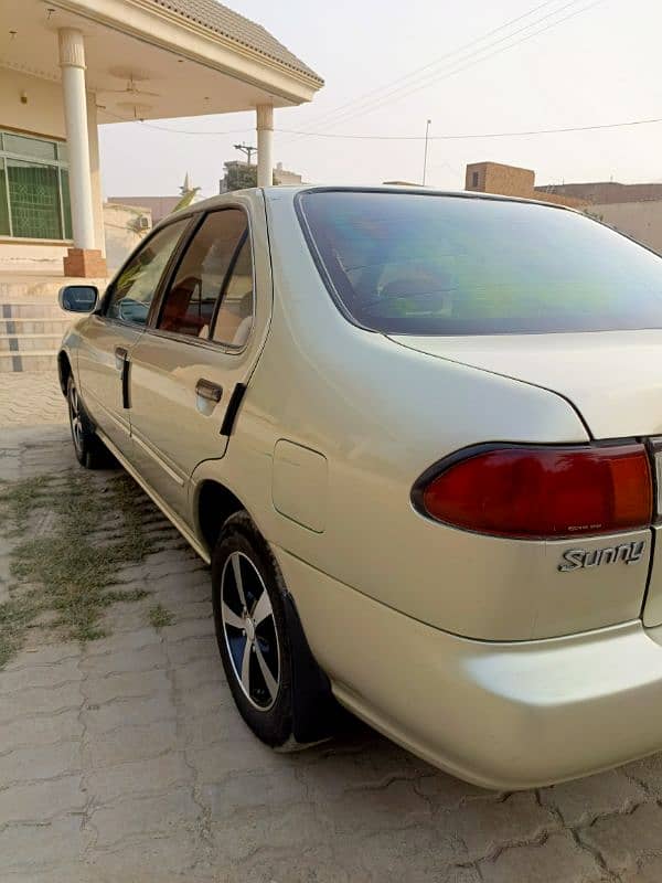 Nissan Sunny 1997 5