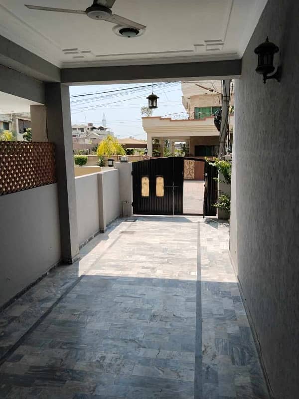 3 Bed Ground Portion Available for Rent in Gulraiz 14