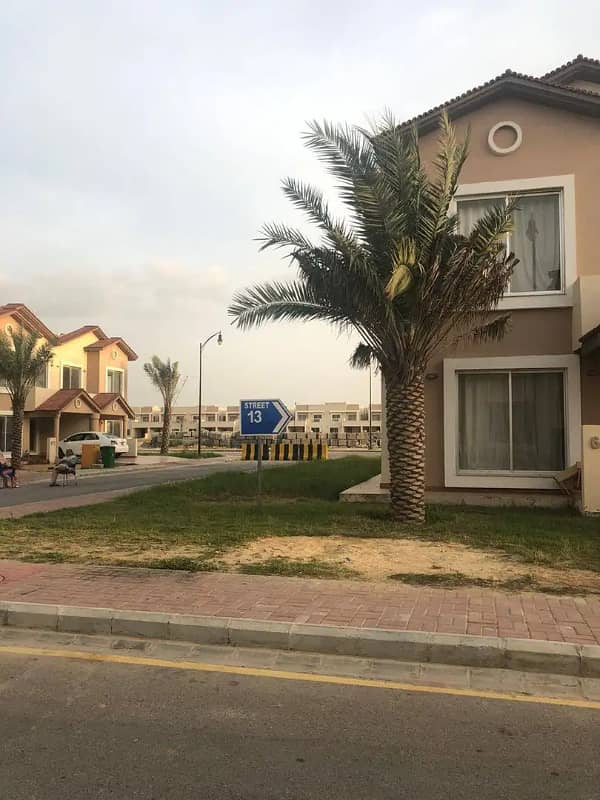 Spacious 152 Sq Yard Villa in Precinct 11-B, Bahria Town 3 Bedroom Dream Home for Sale 3