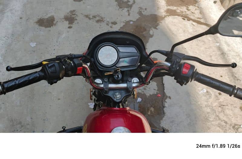 2022 model suzuki 110 23 hazar chali hai 10 by 10 condition 7