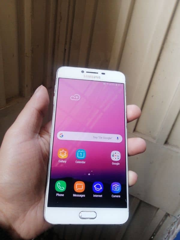 Samsung c7 4gb 32gb all ok urgent sale 3