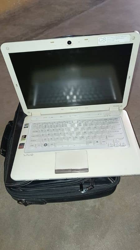 Sony Vaio Laptop 3