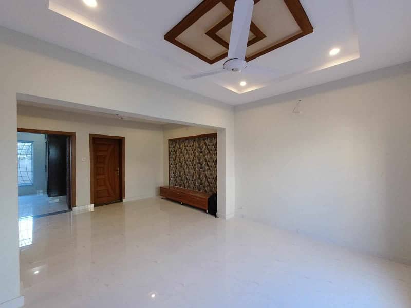 5 Marla Ground Portion For Rent in Gulraiz With All Facilites 3