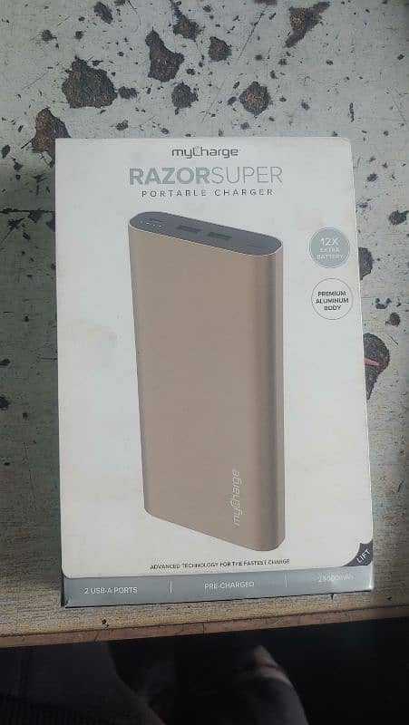 power bank. . . 28 thousand mah. . . 24 thousand. . . mah. . . 20 thousand mah 8