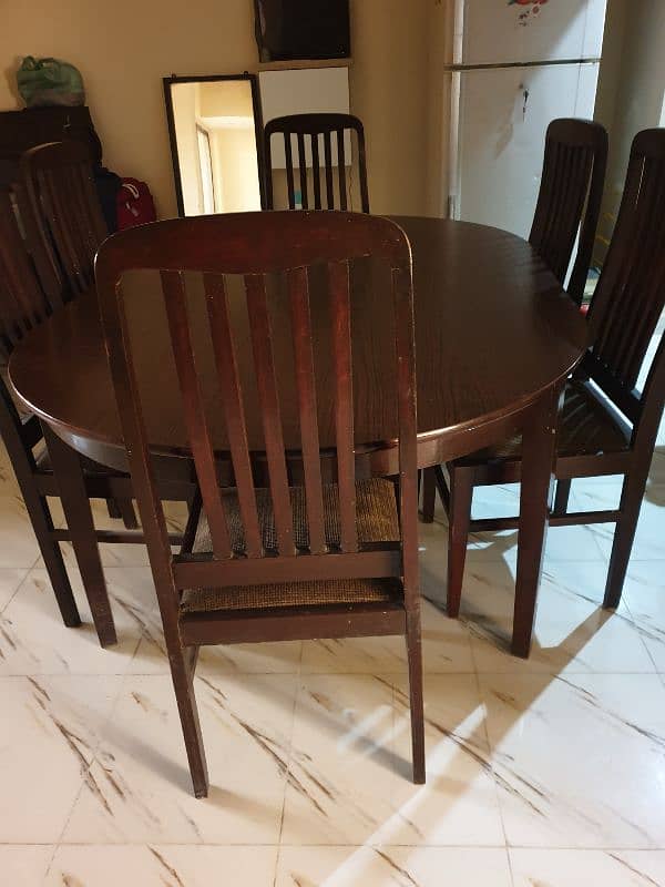 Dinning table withv06 chairs 0