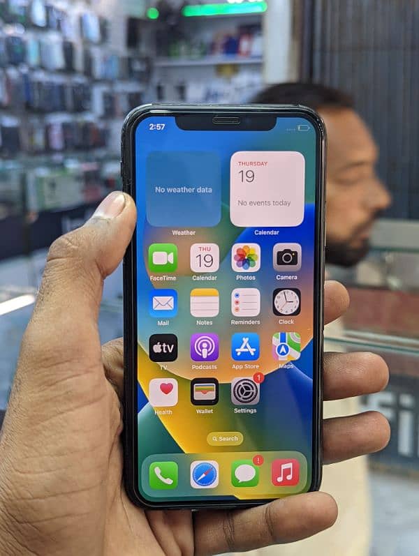 IPhone X Non PTA 1