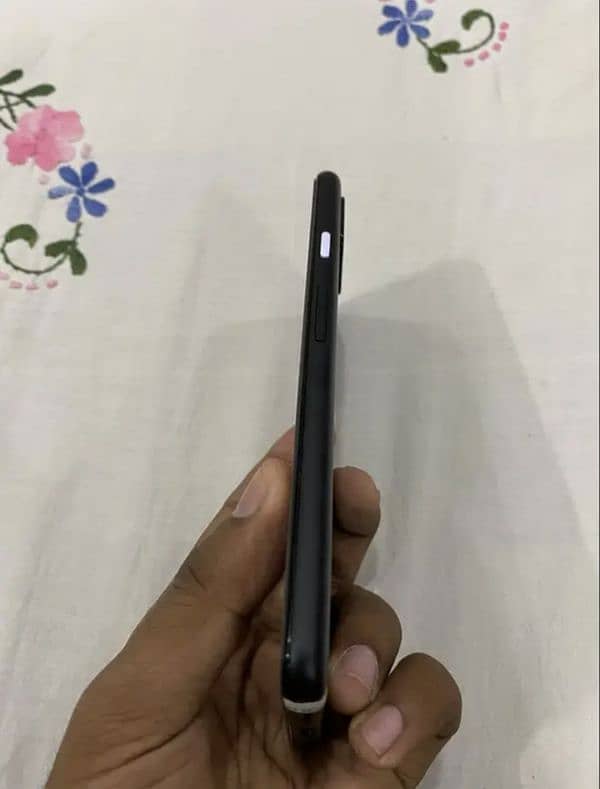 google pixel 4a 5g 8 gb ram 128 gb rom 2