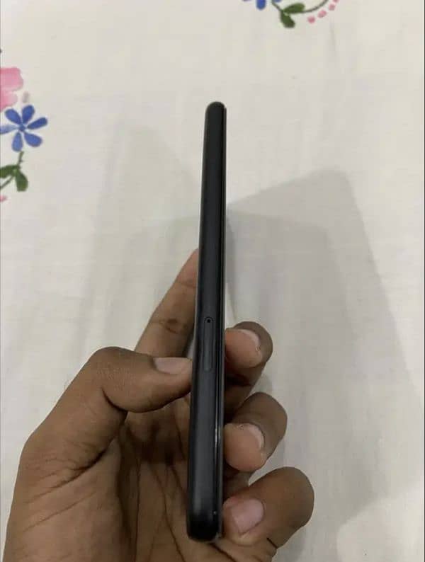 google pixel 4a 5g 8 gb ram 128 gb rom 3