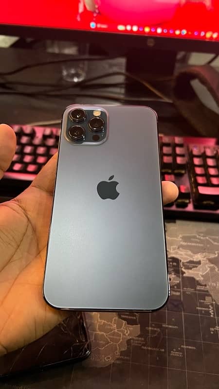 iphone 12 pro max (256GB ) non pta 1