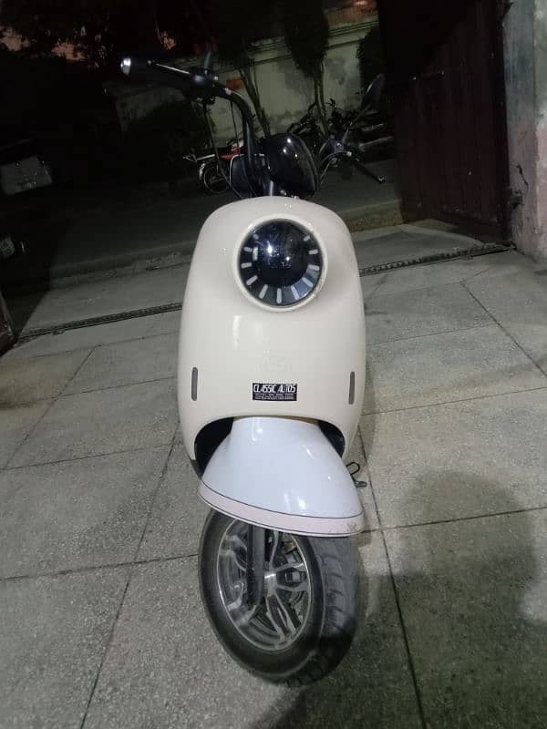 Electric scooter 0