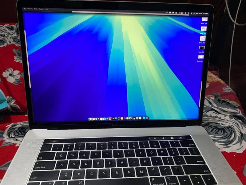 Macbook pro 2019 | i7 3