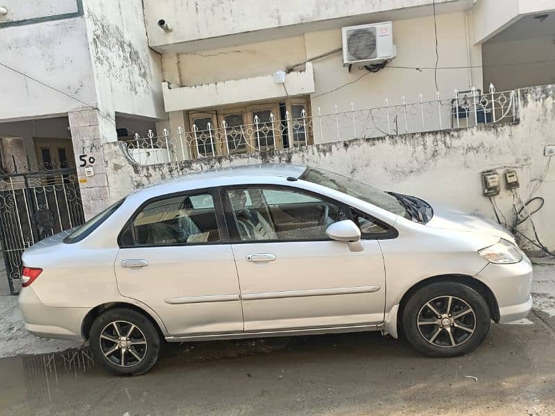 Honda City IDSI 2003 Islamabad reg 3