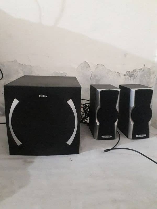 Edifier X600 boofer Speaker 0