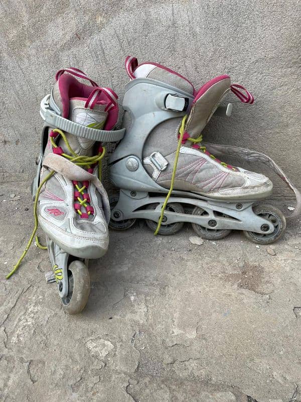 skating shoes 0