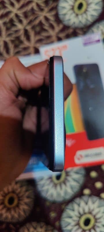 itel s23 8+8/128 GB 3