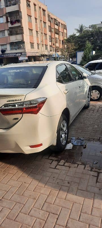 Toyota Corolla GLI 2017 automatic 1