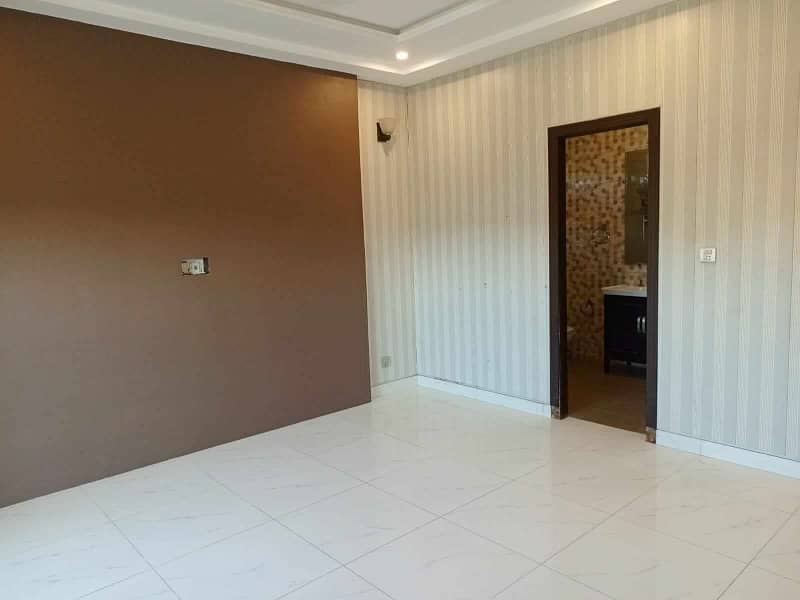 Newly Built 2 Bed Ground Floor Available For Rent in Gulraiz Phase 2 7