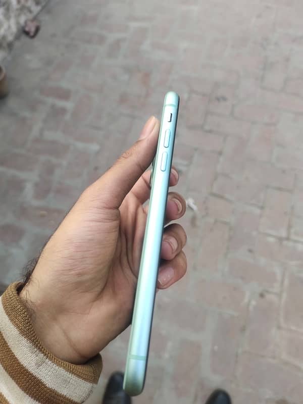 iPhone 11 128gb Non pta 4