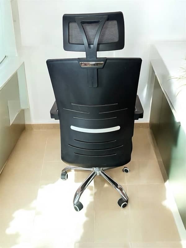 Manager Chair 4