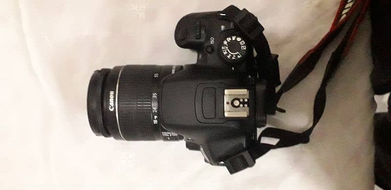 canon 700d with 18-55 kit lens 3