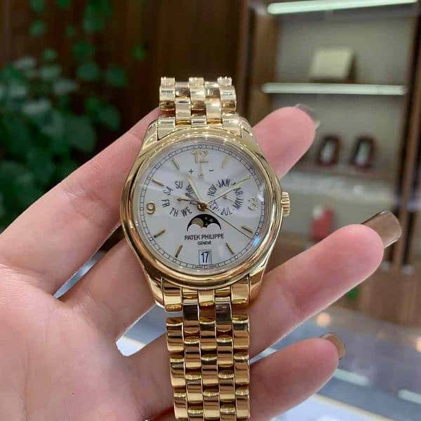 we buy Watches ROLEX OMEGA CARTIER TAG RADO LONGINES TUDOR CHOPARD IWC 7