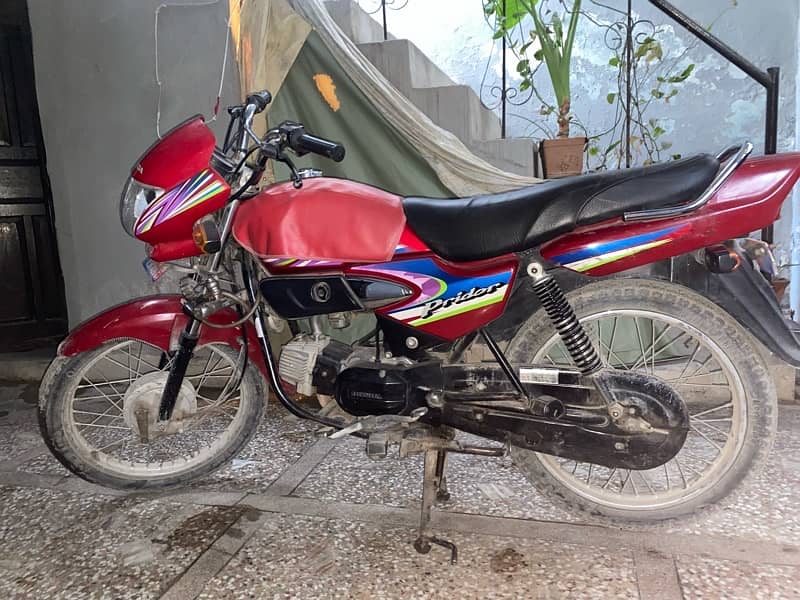 Honda 100 Pridor 3