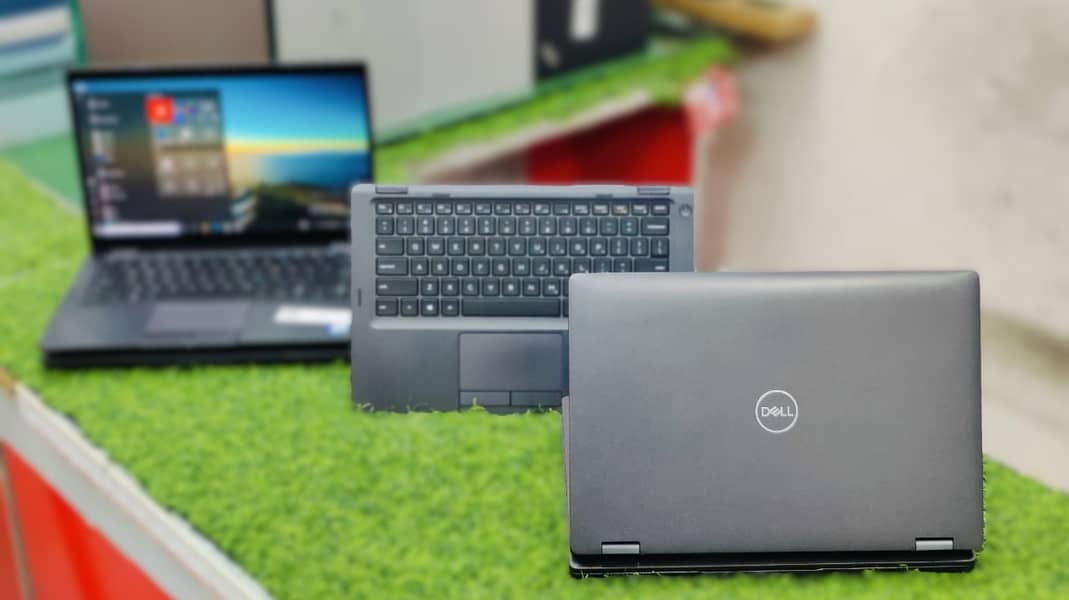 dell laptop | Dell latitude 5300 2/1 Core i5 8th Gen 8gb ram 256gb ssd 0