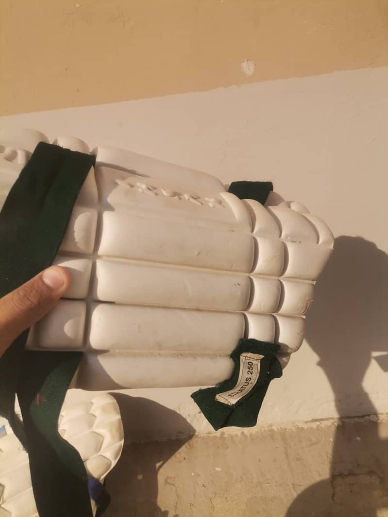 CA Hard ball original kit /10 by 10 condition only 5 matches  use 2