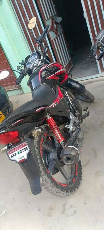 Cb150f neat and clean no buff orignal paint shahzad qureshi03112063829 5