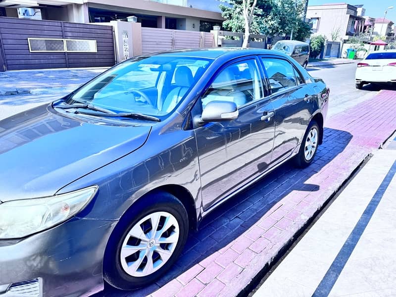 Toyota Corolla GLI 2010 1