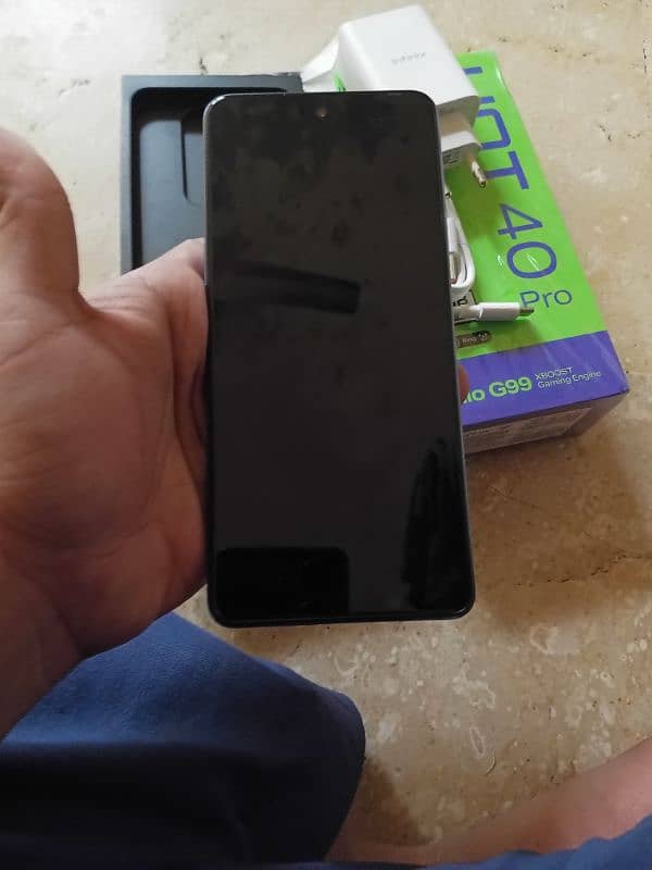 Infinix hot 40 pro in warranty 4