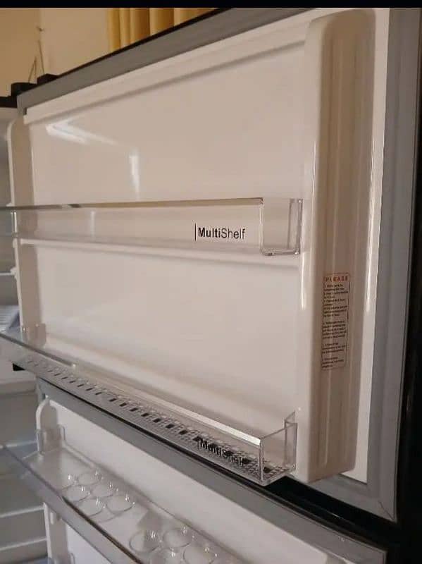 Dawlance Fridge inverter Glass dor 3