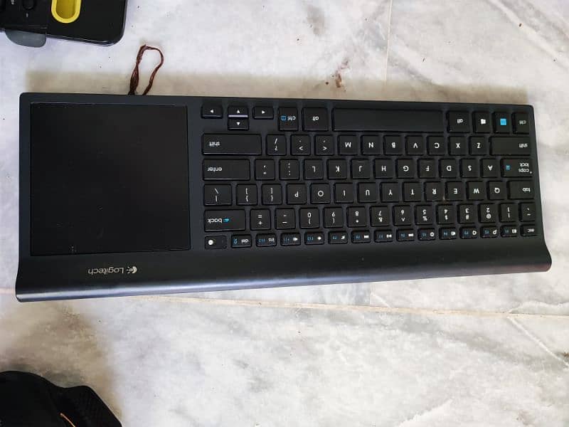 Logitech TK820,   K-480 Keyboard, Logitech Master Mouse 0