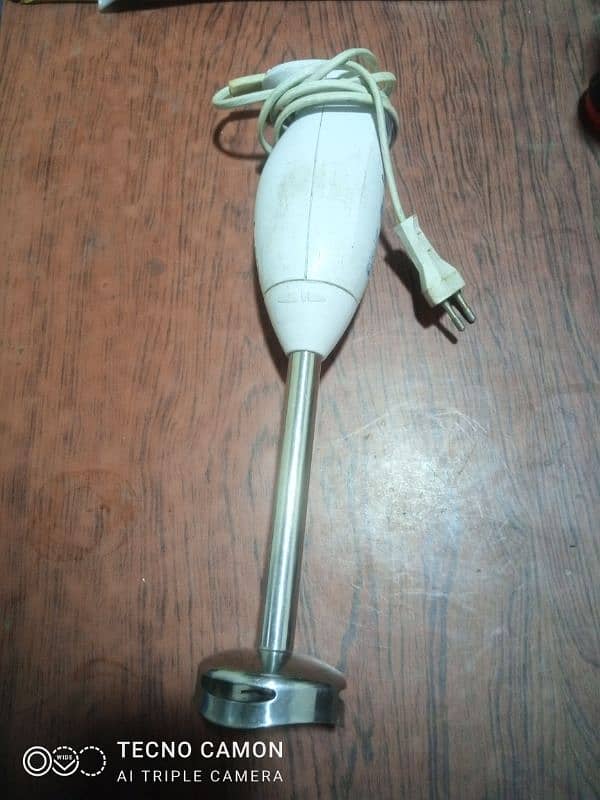 Taurus hand blender 0