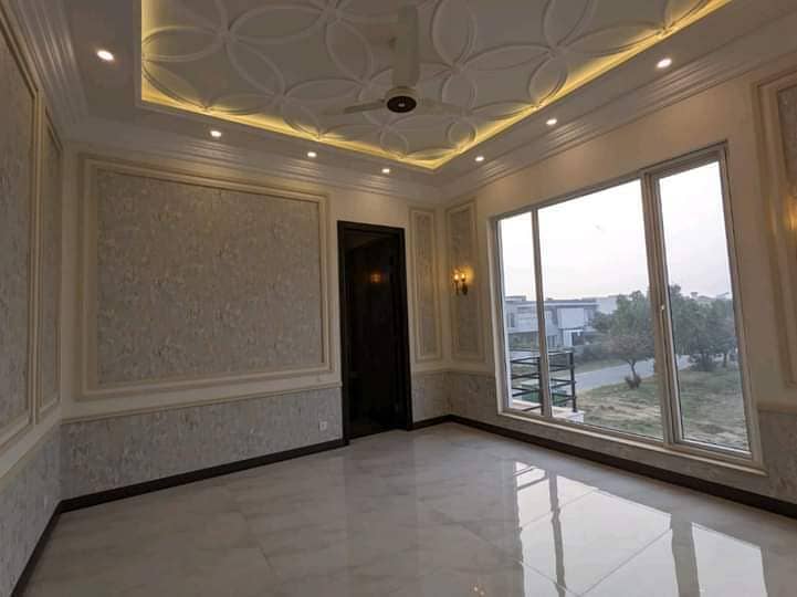 With Drawing Room 10 Marla Awesome Upper Portion On Top Location For Rent in DHA Phase 5 Lahore 4