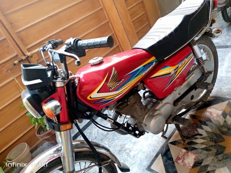 Urgent sale Honda 125 2