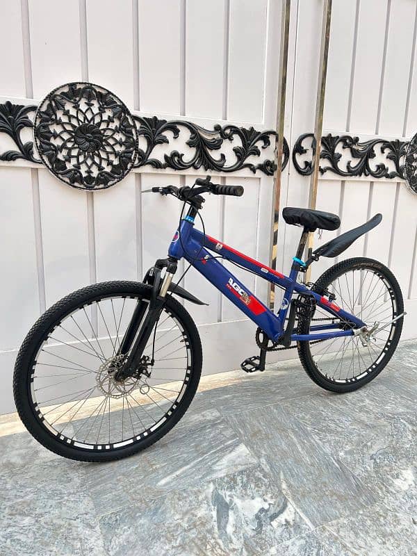 New condition bicycle 26 size smooth working urgent sale 03095449689 2