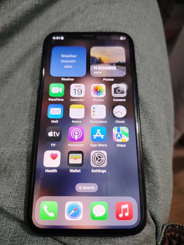 Iphone 11 pro Non PTA 2