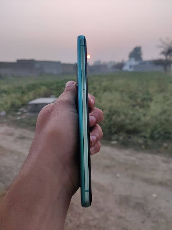 one Plus 8t 2