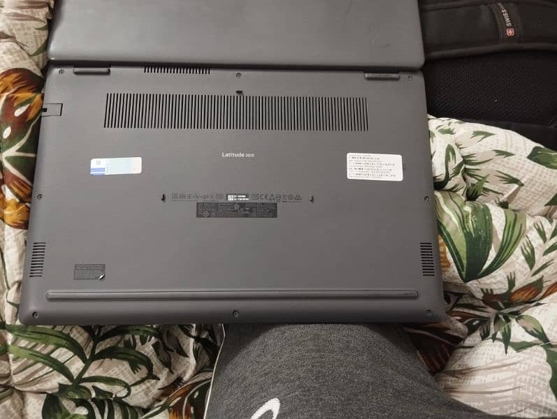 Dell latitude 3510 core i7 10th generation 8