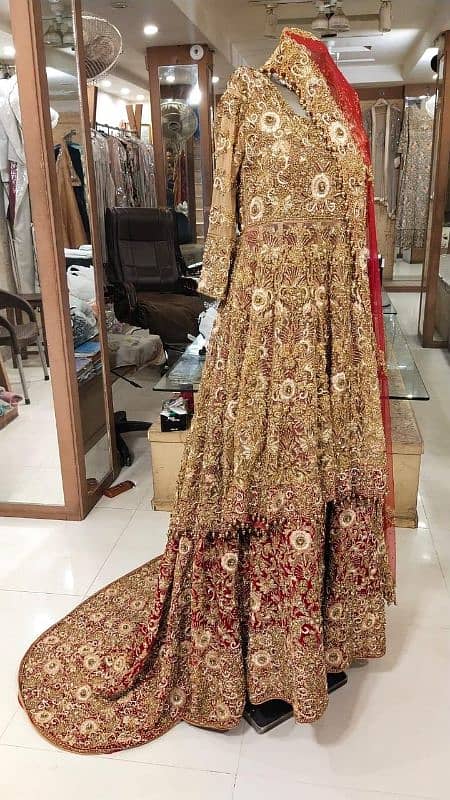 Barat Designer Bridal Dress Full Have Hand Work Long Tail Lehnga 5