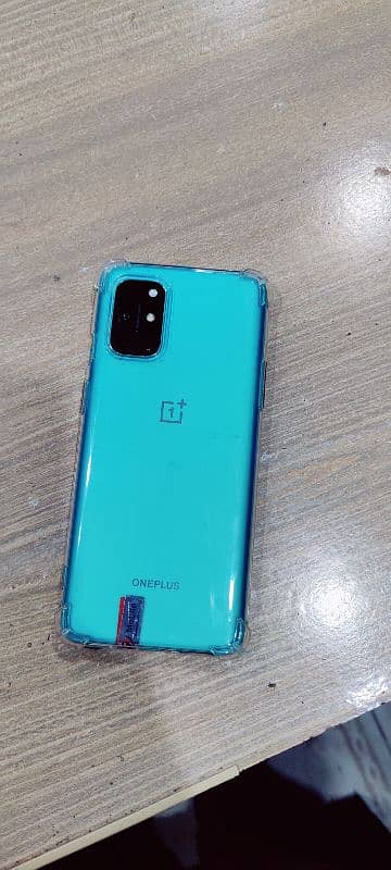 one plus 8T.     03231485083 1